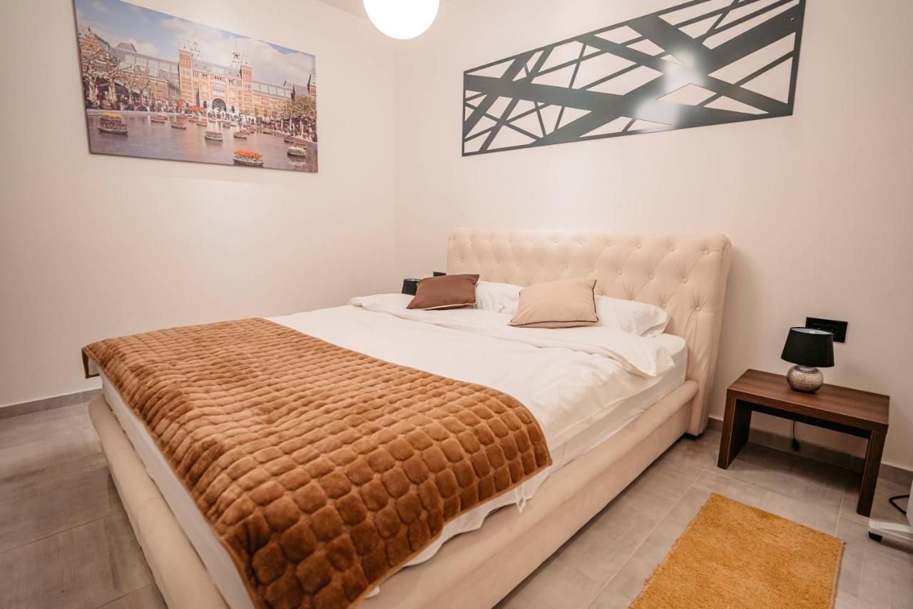 Magico Rooms & Apartments Nis Exterior photo